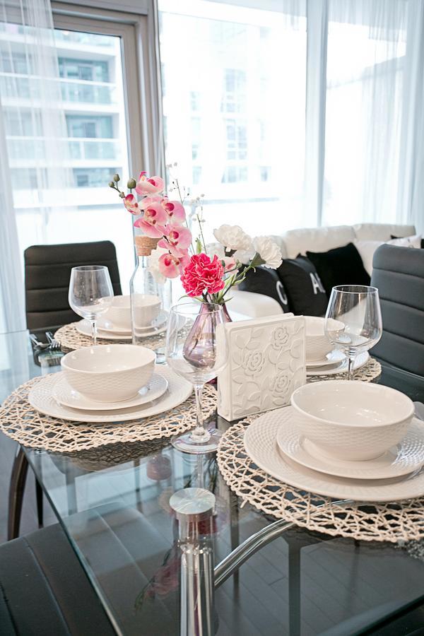 Royal Stays Condominiums - Upscale Downtown Suites Toronto Luaran gambar